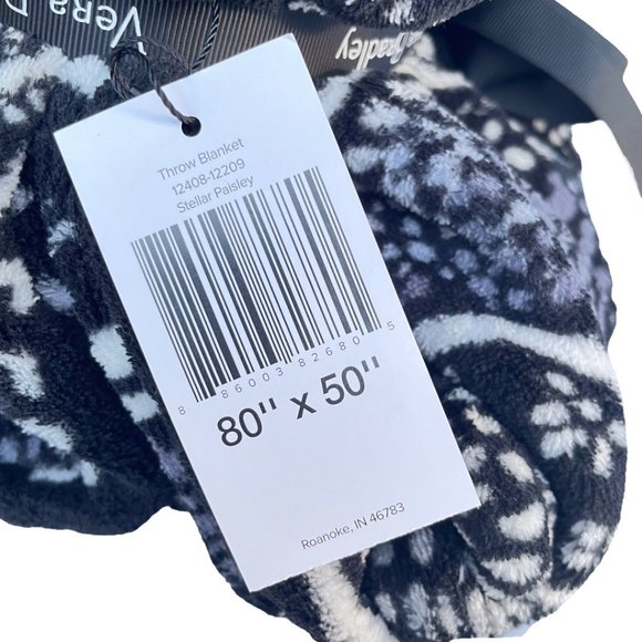 Vera Bradley Stellar Paisley Plush Throw Blanket - Picture 4 of 7